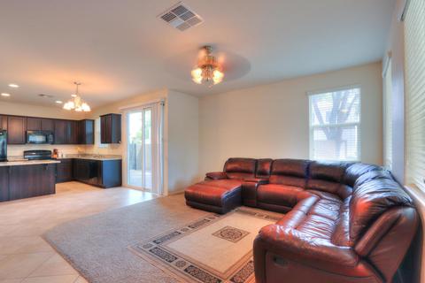 4136 E Oakland St, Gilbert, AZ 85295 photo 9