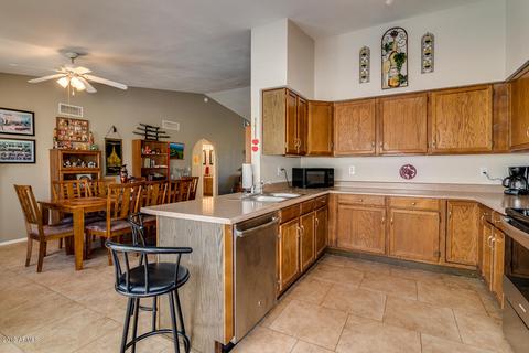 6548 Ensenada St, Mesa, AZ 85205 photo 2