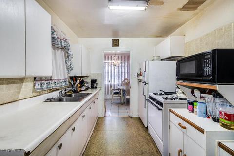 4712 E Fillmore St, Phoenix, AZ 85008 photo 10