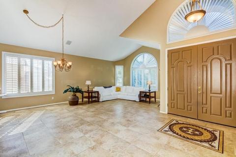 302 Elgin St, Gilbert, AZ 85295 photo 4