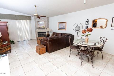 4518 E Wescott Dr, Phoenix, AZ 85050 photo 4