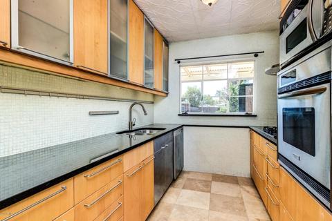 814 Edgemont Ave, Phoenix, AZ 85006 photo 6