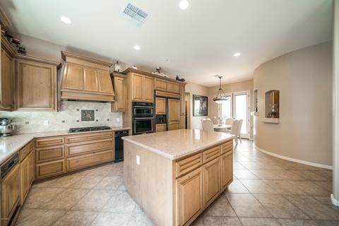 3430 E Pyrenees Pass, Phoenix, AZ 85018 photo 20