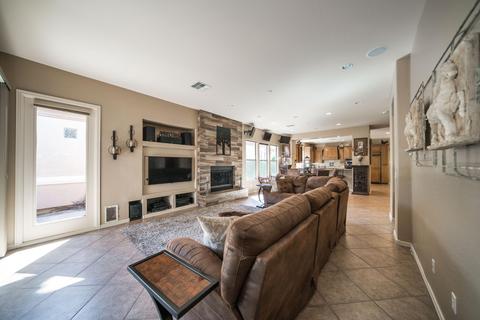 3430 E Pyrenees Pass, Phoenix, AZ 85018 photo 12