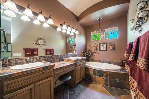 3430 E Pyrenees Pass, Phoenix, AZ 85018 photo 35