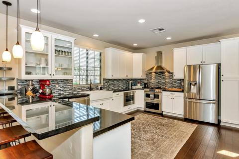 4005 E Osborn Rd, Phoenix, AZ 85018 photo 8