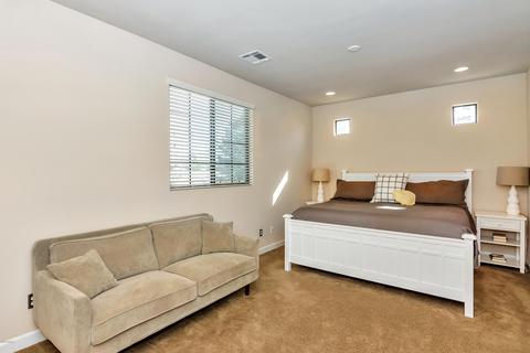 4005 E Osborn Rd, Phoenix, AZ 85018 photo 20