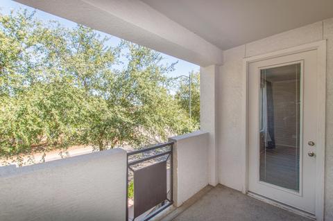 909 E Camelback Rd #2104, Phoenix, AZ 85014 photo 10