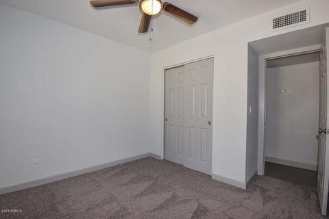 3427 N 60th Dr, Phoenix, AZ 85033 photo 8