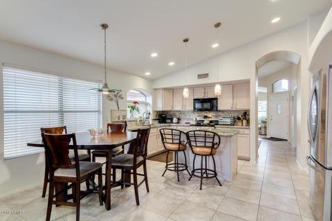 4338 E Lone Cactus Dr, Phoenix, AZ 85050 photo 13