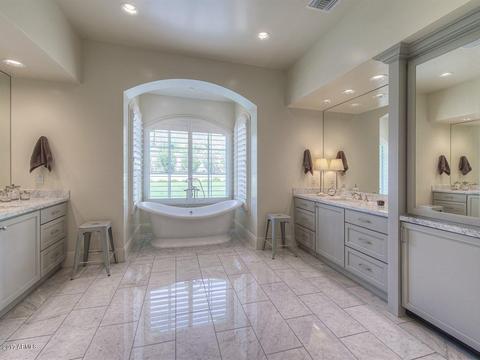 4465 N 56th St, Phoenix, AZ 85018 photo 17
