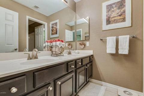 5261 Estevan Rd, Phoenix, AZ 85054 photo 15