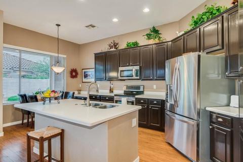 5261 Estevan Rd, Phoenix, AZ 85054 photo 9
