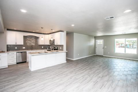 2246 E Devonshire Ave, Phoenix, AZ 85016 photo 7