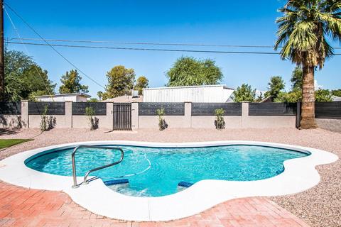 2246 E Devonshire Ave, Phoenix, AZ 85016 photo 2