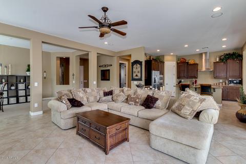 7883 S Debra Dr, Gilbert, AZ 85298 photo 2