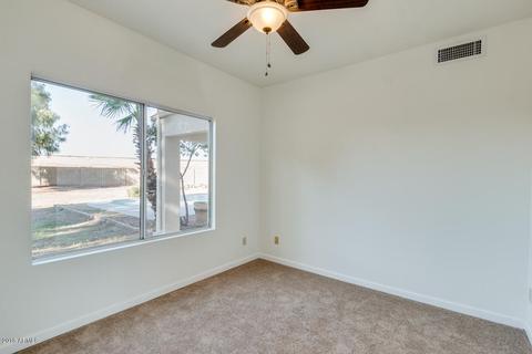 4224 E Taro Ln, Phoenix, AZ 85050 photo 7