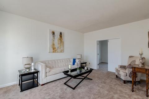 4224 E Taro Ln, Phoenix, AZ 85050 photo 4