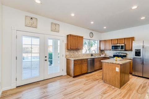 4224 E Taro Ln, Phoenix, AZ 85050 photo 13