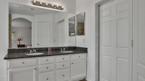 2053 E Willow Wick Rd, Gilbert, AZ 85296 photo 16
