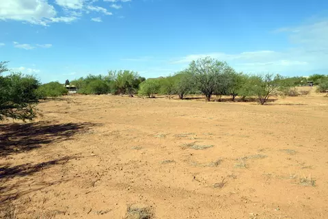 829 E Carlise Rd #-, Phoenix, AZ 85086 photo 7