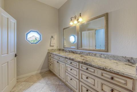 4025 E Mcdonald Dr, Phoenix, AZ 85018 photo 21