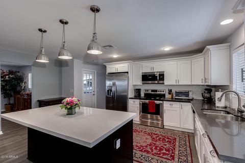 531 W Stella Ln, Phoenix, AZ 85013 photo 2