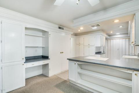 318 W Seldon Ln, Phoenix, AZ 85021 photo 4