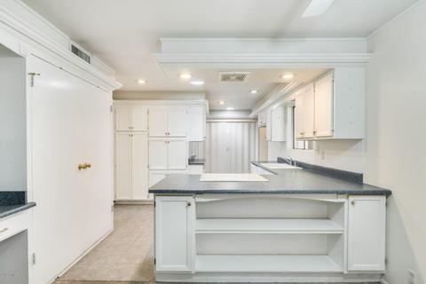 318 W Seldon Ln, Phoenix, AZ 85021 photo 12