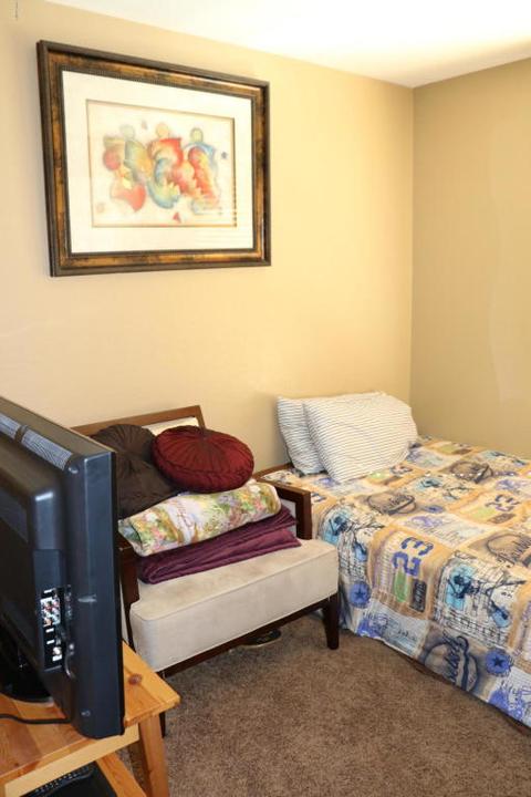 3651 E Leslie Dr, Gilbert, AZ 85296 photo 9
