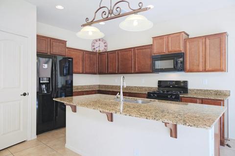 3512 S Seneca Way, Gilbert, AZ 85297 photo 8
