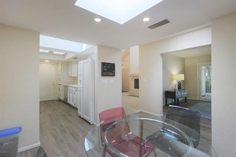6325 N 30th Pl, Phoenix, AZ 85016 photo 8