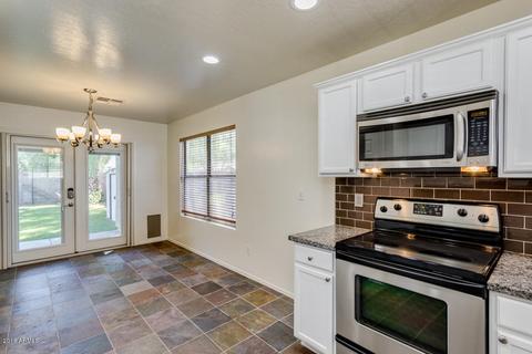 1307 S Bridgegate Dr, Gilbert, AZ 85296 photo 12
