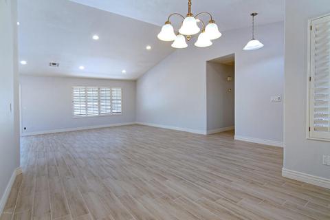 4510 E Muriel Dr, Phoenix, AZ 85032 photo 2