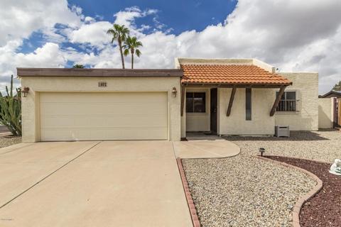 402 E Sequoia Dr, Phoenix, AZ 85024 photo 1