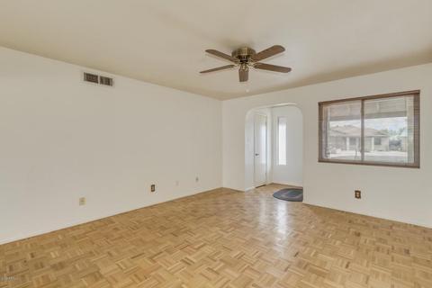 402 E Sequoia Dr, Phoenix, AZ 85024 photo 3