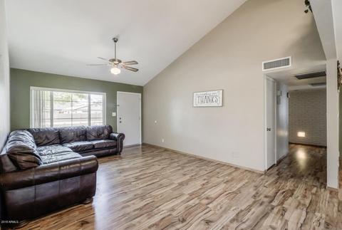 2933 S Extension Rd, Mesa, AZ 85210 photo 4