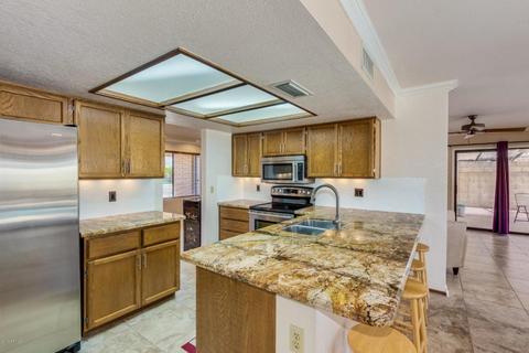 1010 E Morrow Dr, Phoenix, AZ 85024 photo 9