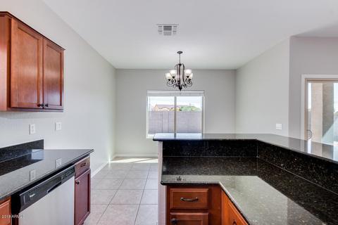 2553 S Conestoga Rd, Apache Junction, AZ 85119 photo 3
