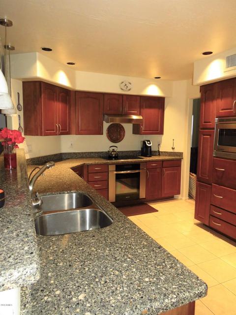 4213 E Graythorn Ave, Phoenix, AZ 85044 photo 8