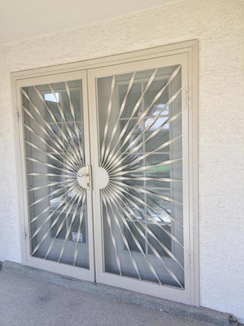 1933 E Aire Libre Ave, Phoenix, AZ 85022 photo 5