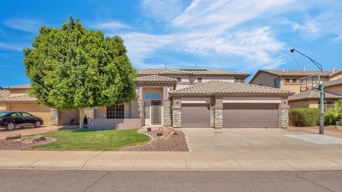 882 E Toledo St, Gilbert, AZ 85295 photo 1