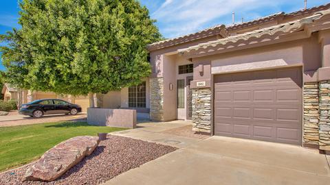 882 E Toledo St, Gilbert, AZ 85295 photo 4