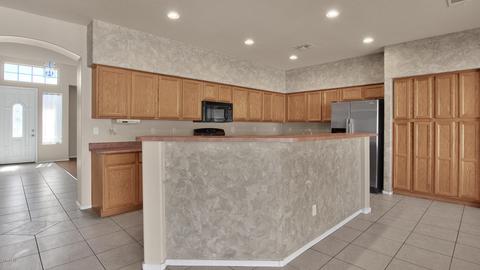 882 E Toledo St, Gilbert, AZ 85295 photo 13