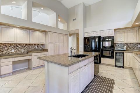 4623 E Hearn Rd, Phoenix, AZ 85032 photo 12