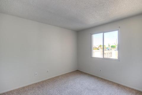4501 W Echo Ln, Glendale, AZ 85302 photo 31