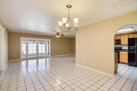 2526 E Wagoner Rd, Phoenix, AZ 85032 photo 3