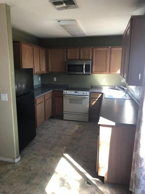 5525 S 7th Dr, Phoenix, AZ 85041 photo 4