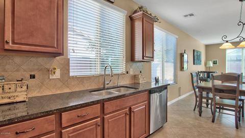 2433 Eleana Ln, Gilbert, AZ 85298 photo 17