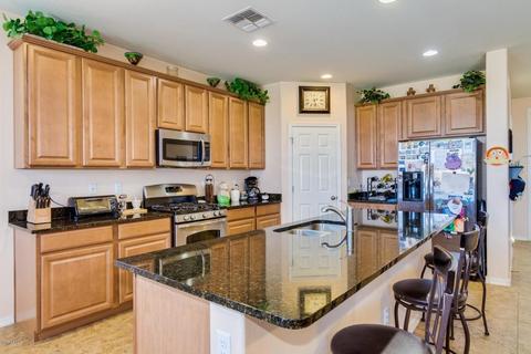 1928 E Dubois Ave, Gilbert, AZ 85298 photo 2